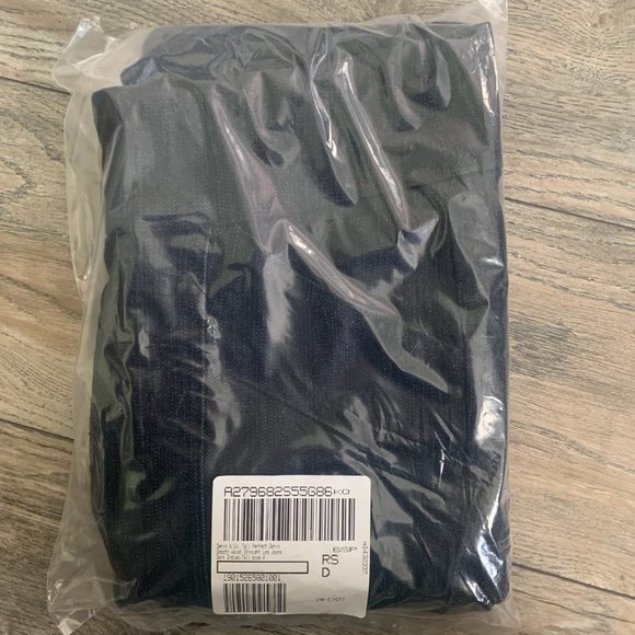 NWT DENIM & CO SMOOTH WAIST STRAIGHT LEG JEANS 4T (TALL) - Picture 8 of 9